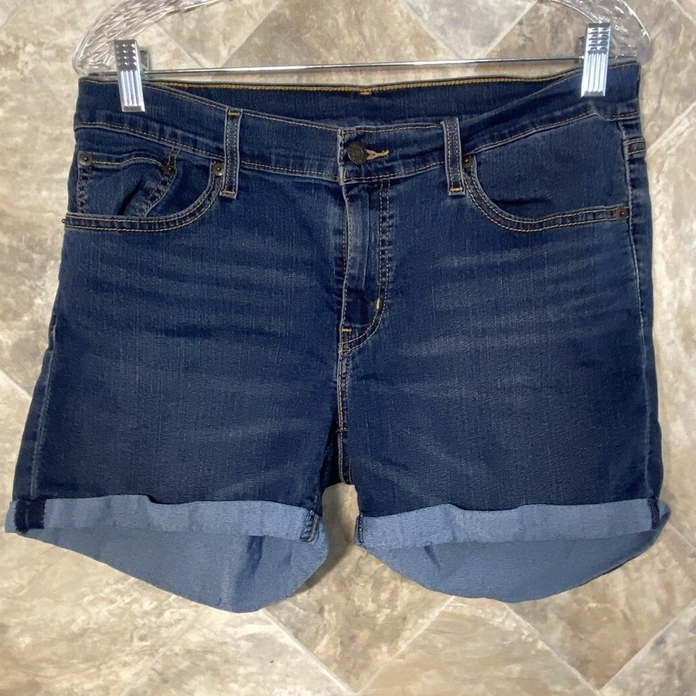 Levi's Denim Shorts Women's Sz 31 Blue Dark Wash Cuffed 4" Jean Shorts Mid Rise